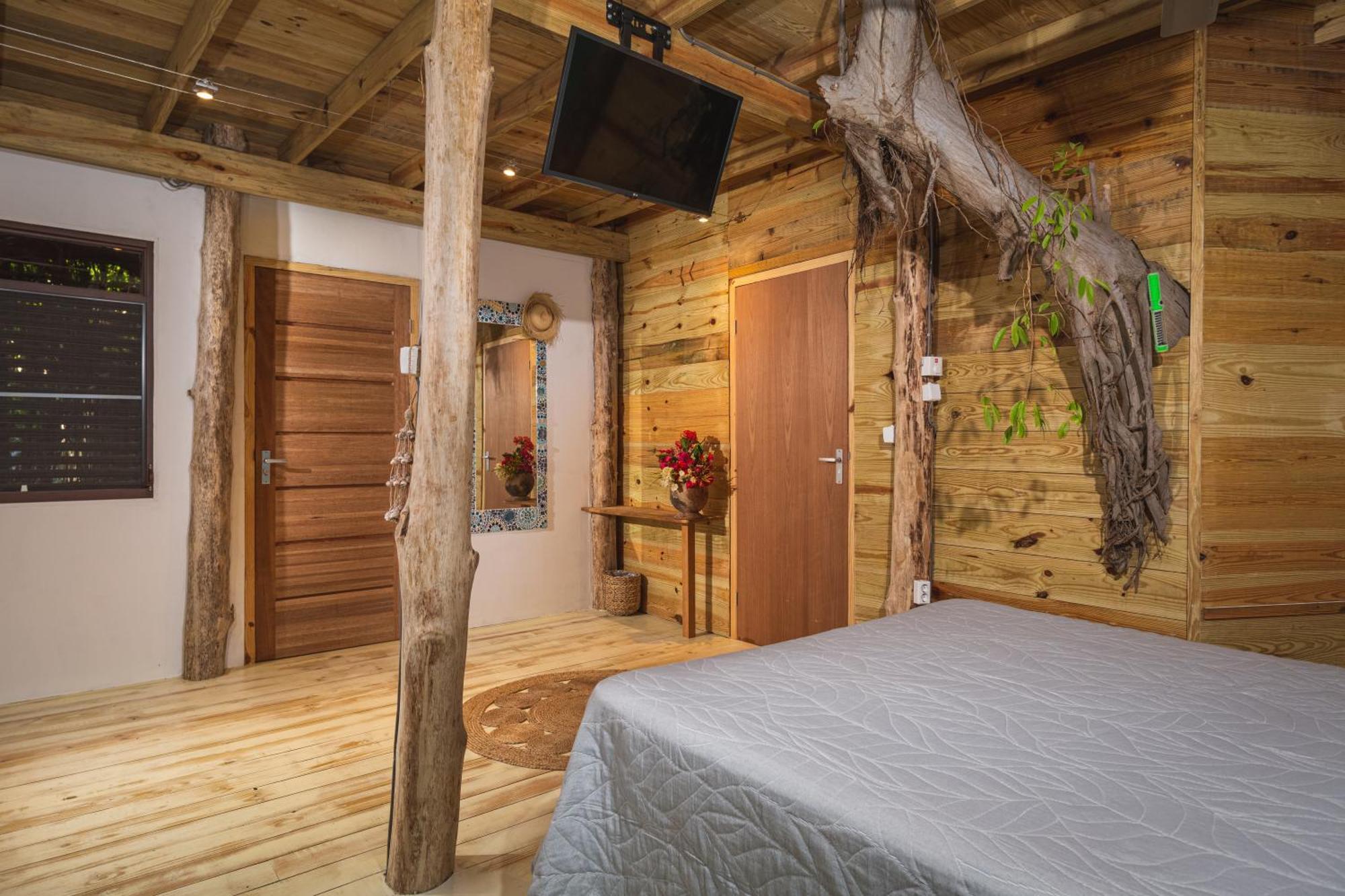 Mondi Lodge Sint Michiel Номер фото